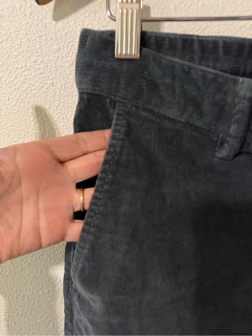 Huckberry Flint and Tinder 365 Corduroy Jogger Charcoal Gray Zipper Fly-32